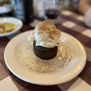 Fudge Lava cake with Vanilla ice cream