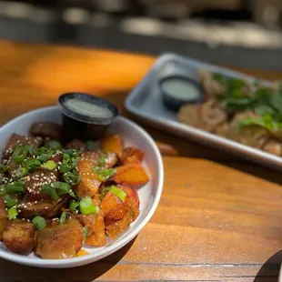 Crispy potatoes and the Chicken Kaarage is a must!!