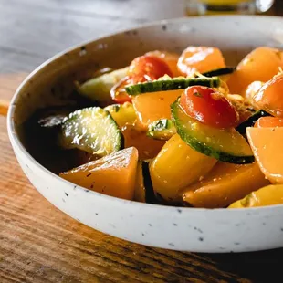 Tomato &amp; cucumber salad