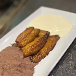 Lo'roko Pupuseria & Grill