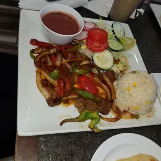 Higado de Res Encebollado