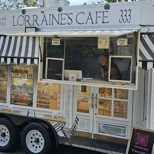 a food truck parked in a parking lot