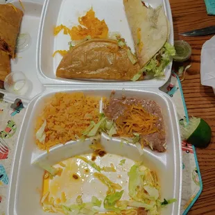 Congealed cheese and the lime was so dry out I could not put it on my fish taco my only issues