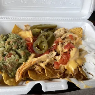 Nachos Supreme with Meat (chicken)