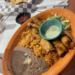 Lunch taquitos made with chicken.