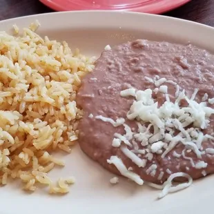 a plate of mexican food