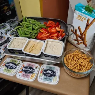 Los Alamos Cooperative Market vegan cream cheese sample stand