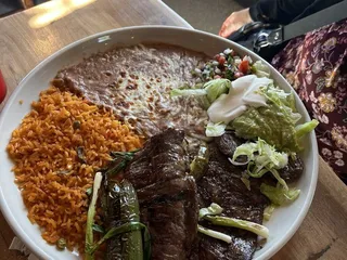 Hacienda La Perla Mexican Restaurant