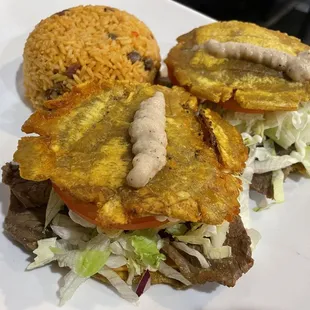 Steak jibarito with arroz with gandules