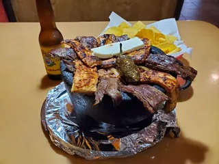 Los Amigos