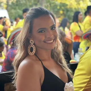 Maria Fernanda G.