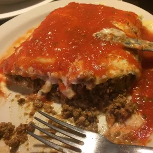 a plate of lasagna