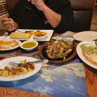 Shared a lunch, pork tamales, fajitas and some beers. As always sooo very good.