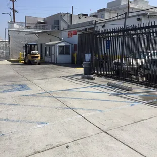 Guard in parking area  you must sign in and wear hair net no open toe shoes.