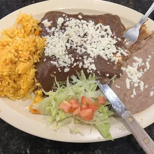 Lunch Mole con Pollo