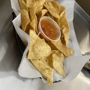 a basket of nachos