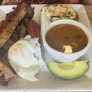 Bandeja Paisa