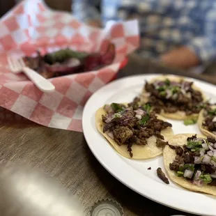 Carne asada mini tacos