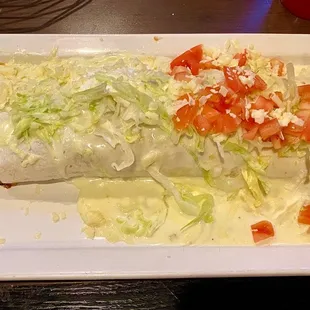 Burrito chipotle. Great flavor, perfect kick.