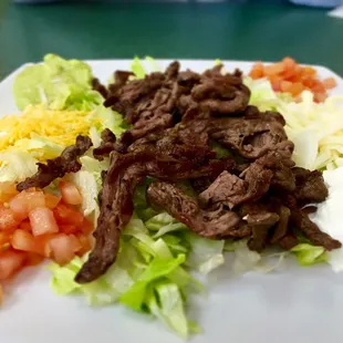 Beef fajita taco salad