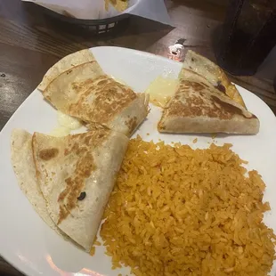 My lunch of chicken quesadillas