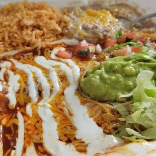 Their chile relleno plate comes with two rellenos.  And they were delicious.