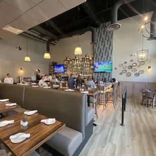 Dining area and bar area