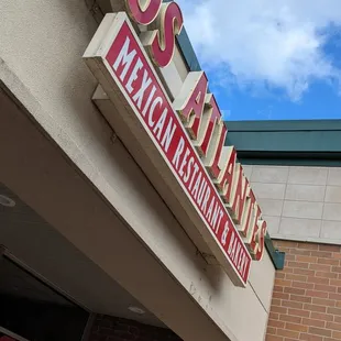 the front of a mexican restaurant