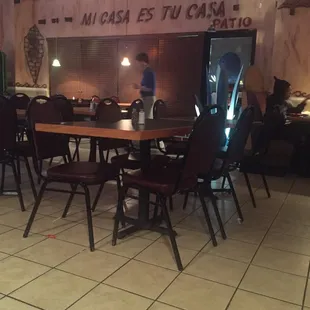 Plenty of room for a crowd!