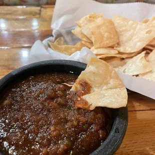 Chips And Salsa - chipotle