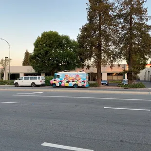 Just closed! I missed out. This the truck on Wednesday evening at 7:59.