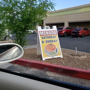 ramen and noodles, outside