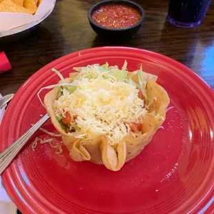 Lunch size taco salad