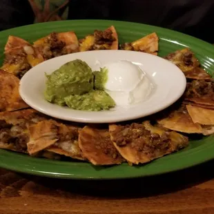 food, nachos