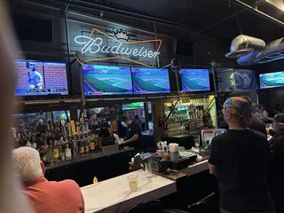 Daily's Sports Grill