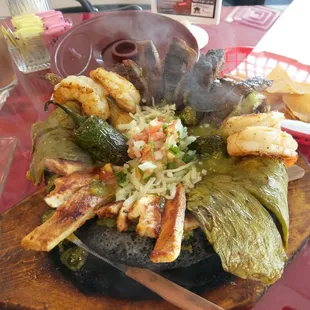 Vulcan Molcajete