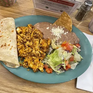 a plate of mexican food
