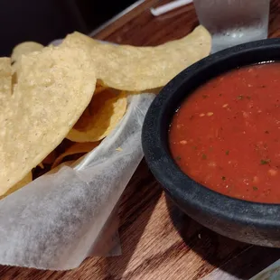 Chips and salsa (kind of bland)