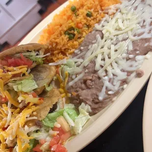 Gorditas Plate