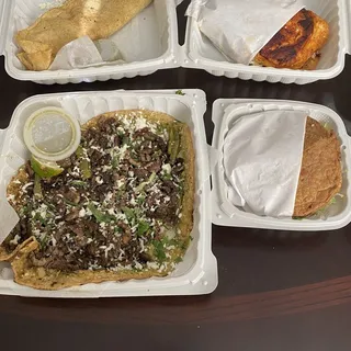 Quesadilla Tinga de Pollo