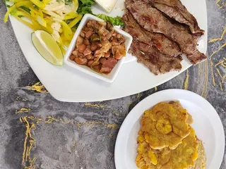 El Exquisito Restaurant