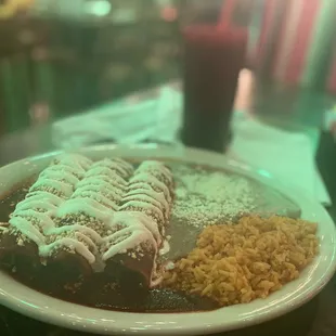 a plate of mexican food