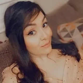 Ivette M.