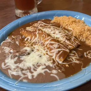 Enchiladas Rojas Combo Platter