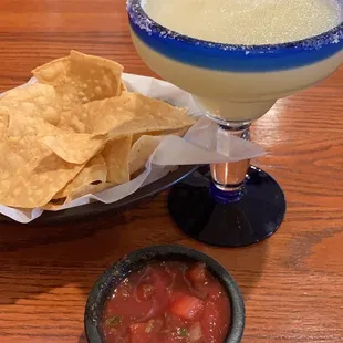 Chips salsa and margarita
