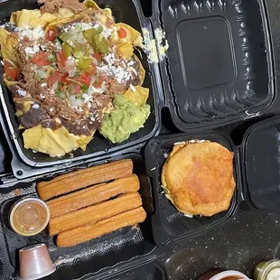 food, nachos