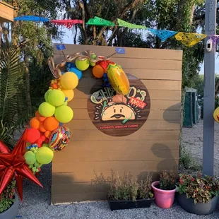 the entrance to the restaurant