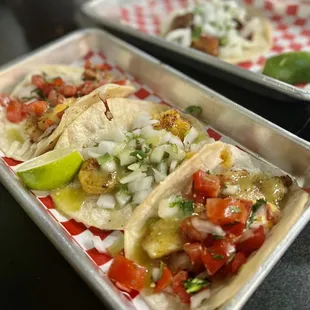 Pescado Taco &amp; Camarones Taco
