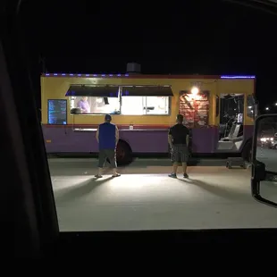 Love, love, love! Delish and well priced!!