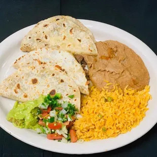 Quesadilla plate